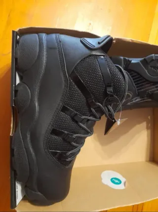 Zapatillas Jordan Winterized 6 Rings Negras