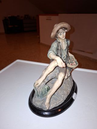 Pareja figuras resina pastores portugueses