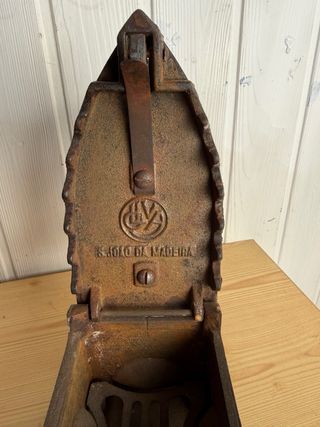 Plancha antigua decorativa gallo