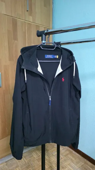 Chaqueta Polo Ralph Lauren Negra con Capucha
