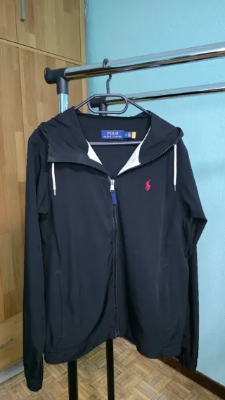 Chaqueta Polo Ralph Lauren Negra con Capucha