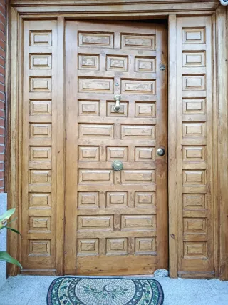 Puertas de madera exterior