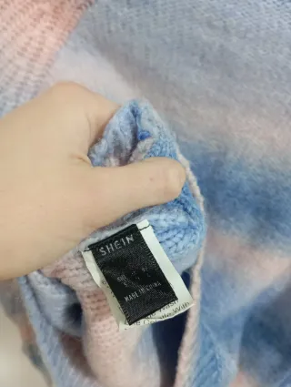 Jersey Shein Talla S Degradado Azul Rosa