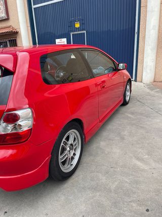 Honda Civic 2004