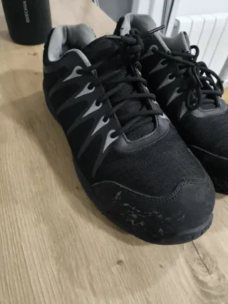 Zapatillas de seguridad talla 41