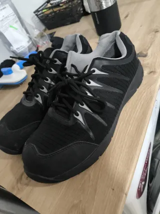 Zapatillas de seguridad talla 41