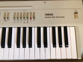 Teclado Yamaha PS-20