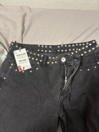 Pantalones One Dilema Negros con Tachuelas