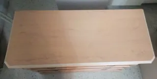 Cómoda vintage de madera en excelente estado