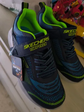 Zapatillas Skechers niño Tuff Tech