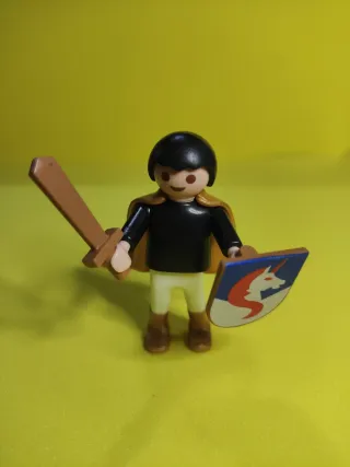 Playmobil niño espada y escudo unicornio