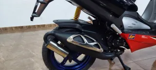 Aprilia SR50 Scooter