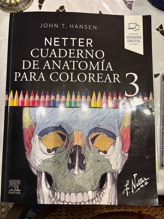 Libro de anatomía para dibujar.