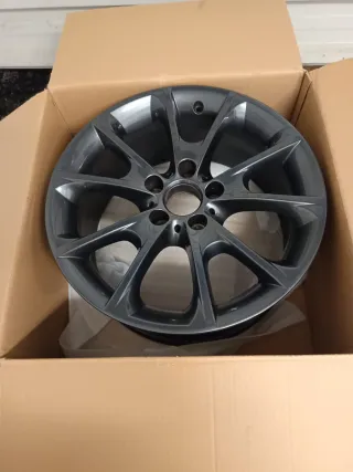 Llantas BMW originales 18”  Doble medida