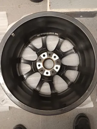 Llantas BMW originales 18”  Doble medida