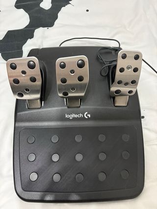 Volante y pedales Logitech G29 PS4/PS5/PC