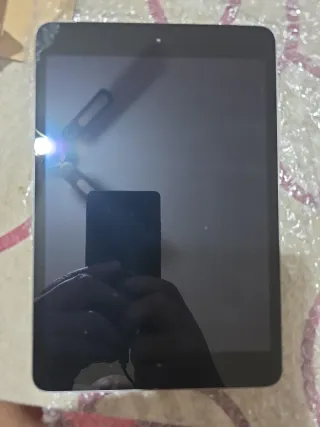 iPad Mini 4 16GB wifi 4g sim
