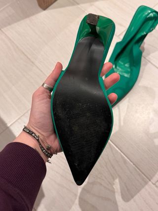 Tacones Verdes Slingback Puntiagudos