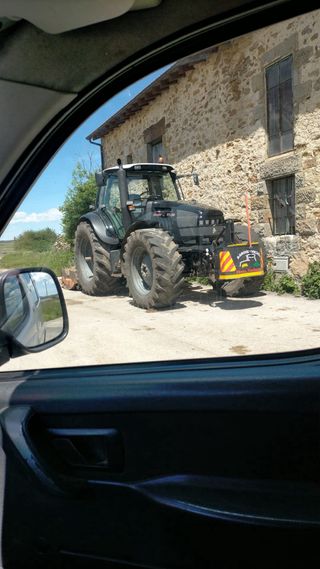 Tractor Lamborghini r7 200