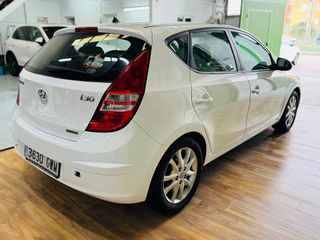 Hyundai i30 1.6 Crdi 128 cv "IMPOLUTO"