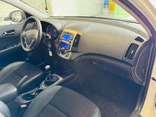 Hyundai i30 1.6 Crdi 128 cv "IMPOLUTO"