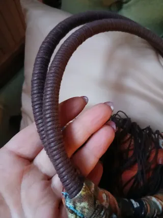 Borsa a spalla con frange