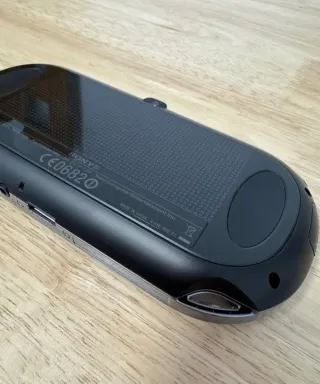 PS Vita Edición Invizimals La Alianza