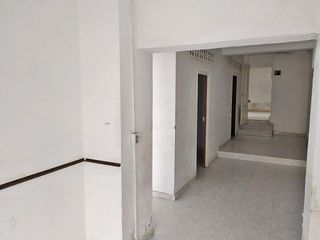 Piso en venta en La Granja-La Colina-Los Pastores en Algeciras