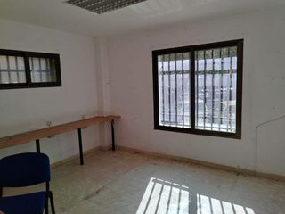 Local comercial en venta en Reconquista-San José Artesano-El Rosario en Algeciras