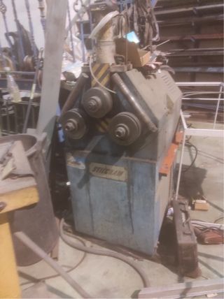 Curvadora de perfiles hidráulica 677561996