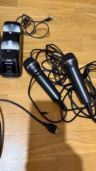 PS4 Pro + Juegos y Mandos