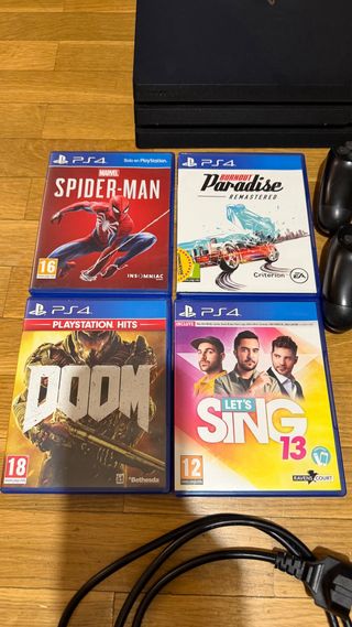 PS4 Pro + Juegos y Mandos
