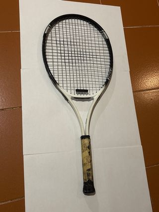 Raqueta de tenis Cnesis con funda