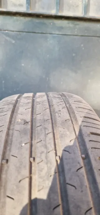 Neumáticos Continental EcoContact 6 215/65 R16 H