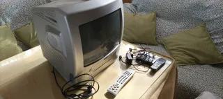 Televisor Sanyo con DVD