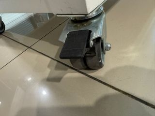 Carro auxiliar 3 niveles con ruedas