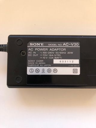 Cargador Sony con Batería