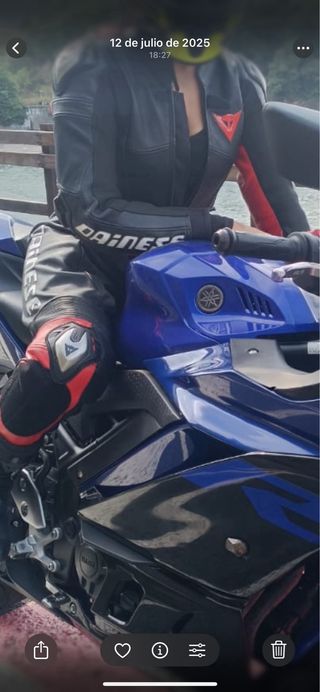 Mono Dainese Moto Talla XS