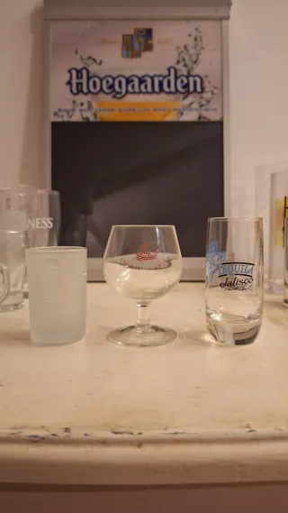 Lote Vasos alcohol variados.