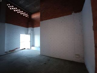 Local comercial en venta en Silleda
