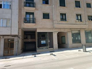 Local comercial en venta en Lalín