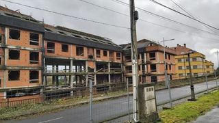 Edificio en venta en Lalín