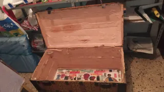 Baúl antiguo decorado