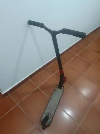 Patín Oxelo Negro y Rojo