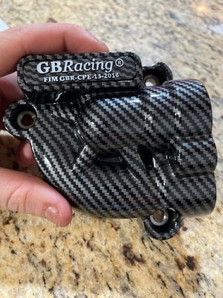 Protector Bomba Agua GB Racing Yamaha MT-07