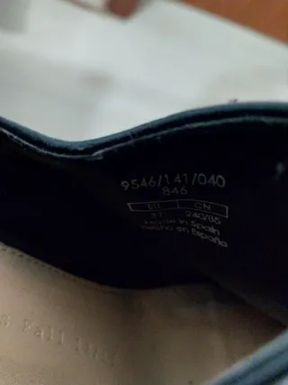 Zapatos de tacón negros