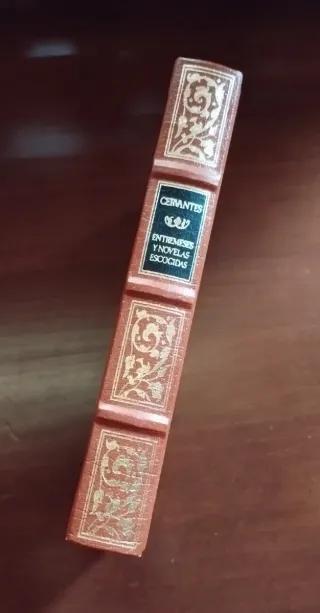 Entremeses Y Novelas Escogidas