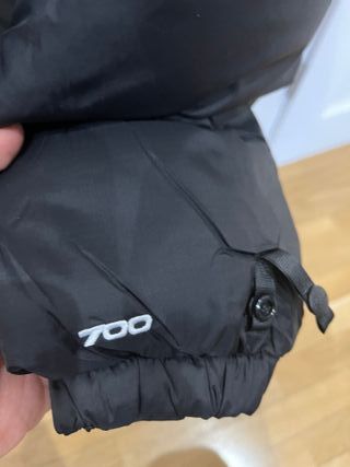 The North Face Nuptse 700 Chaqueta Negra