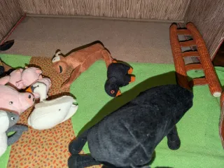 Granja de juguete en tela Ikea