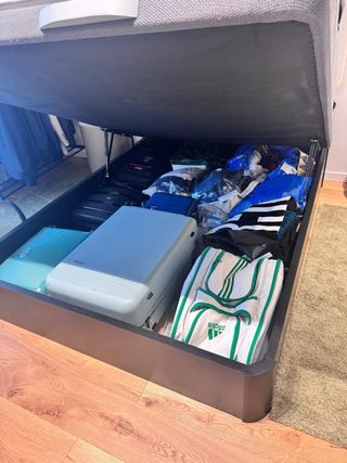 Cama 150cm con arcón, colchón y cabecero